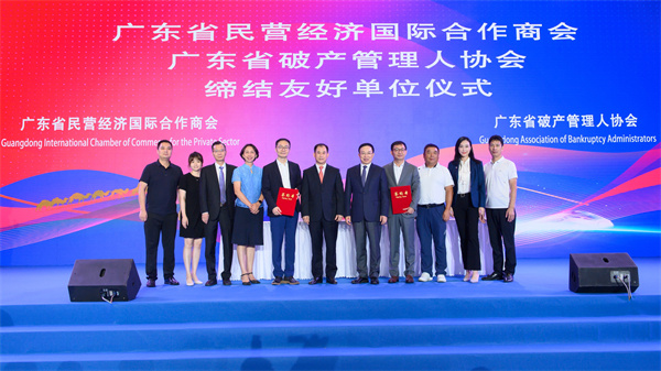 c9922e5c50acc7d98f2b068f5f336d1.jpg